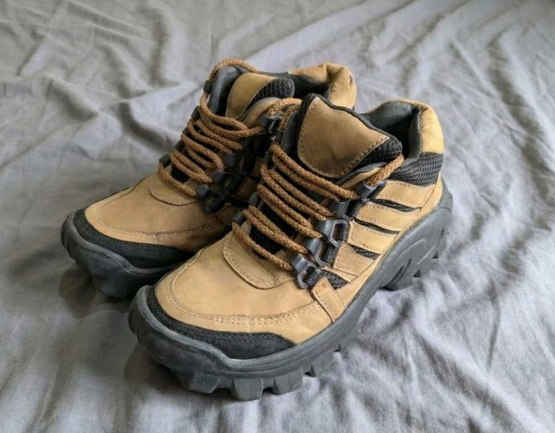 Woodland Mammoth style trecking boots