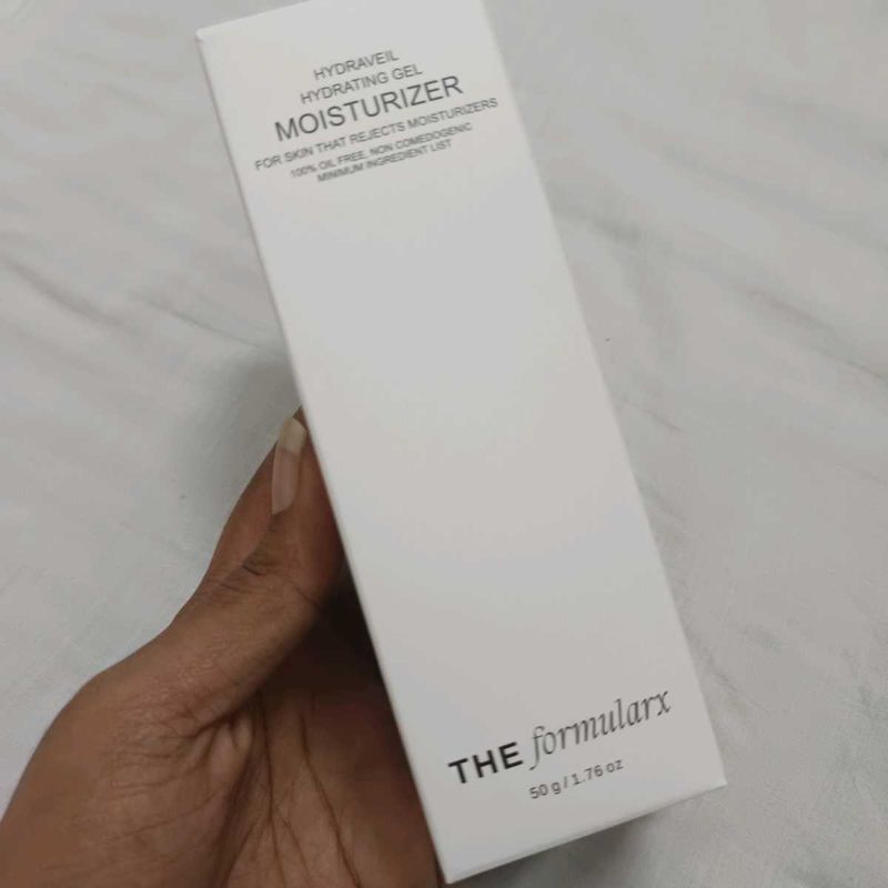 The Formularx Hydraveil Moisturizer