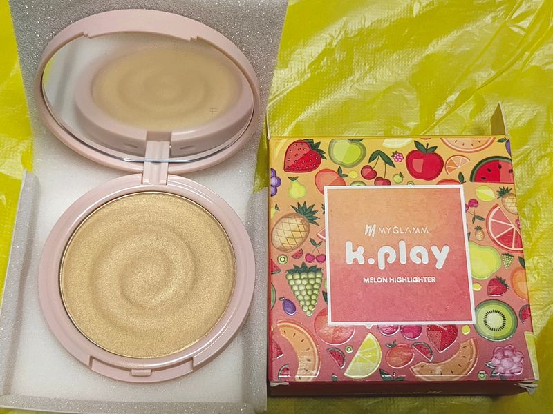 Myglamm Kplay Highlighter
