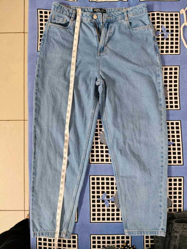 Light Wash Denim Jeans