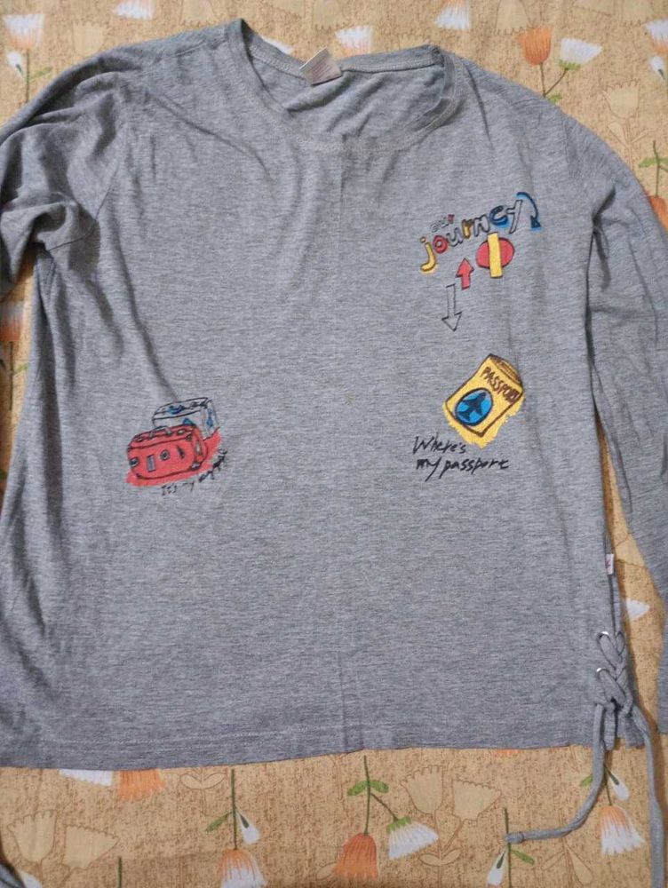 Only 150🥳Graphic Print Grey T-Shirt