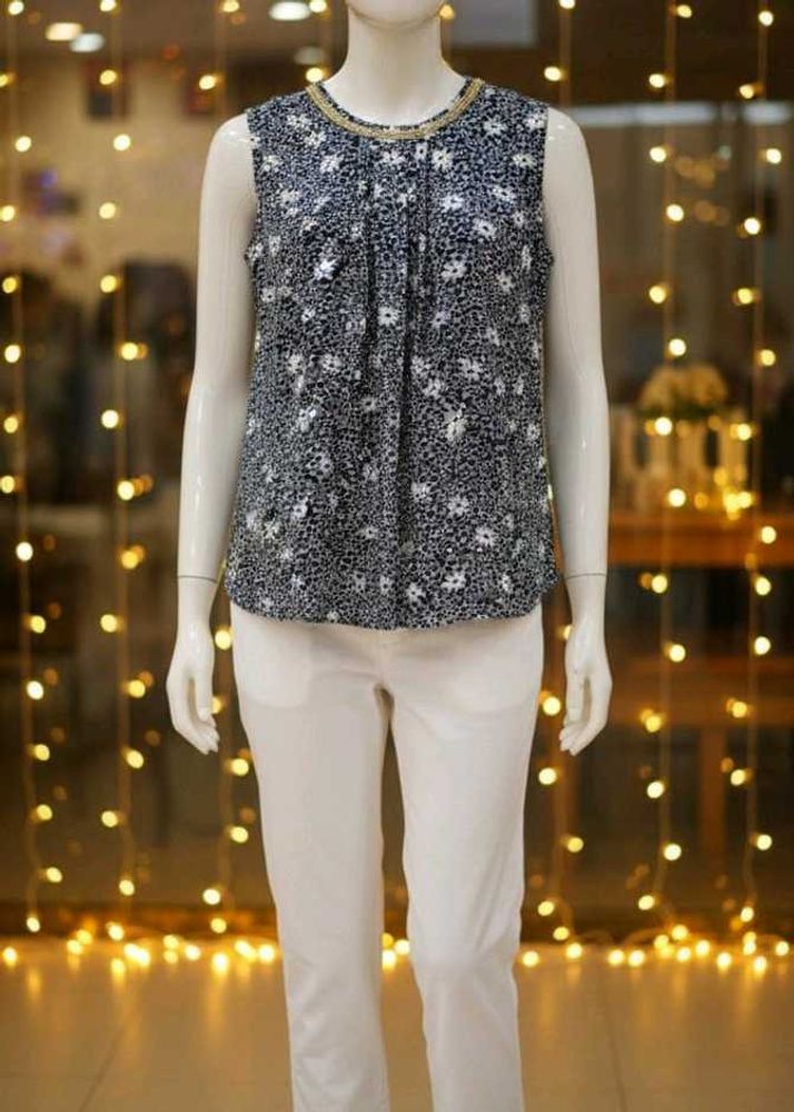 Floral Sleeveless Top