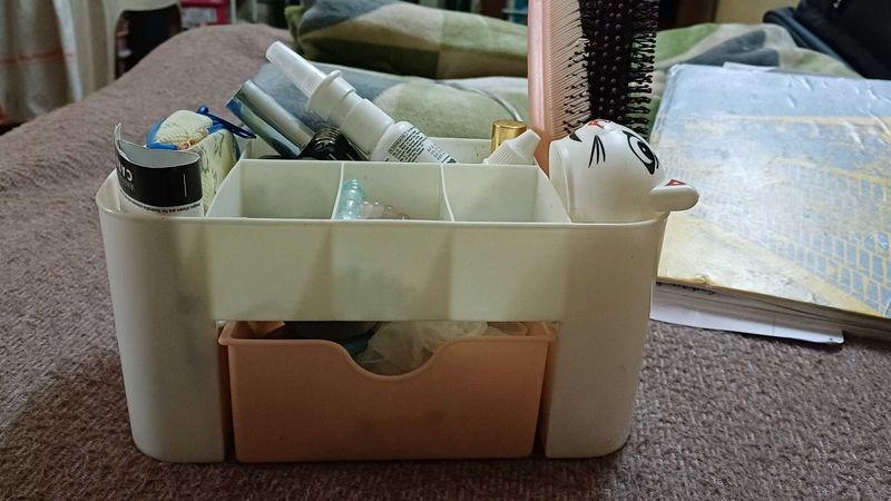 Cute Pritresty Organiser For Skincare &amp; Stationary