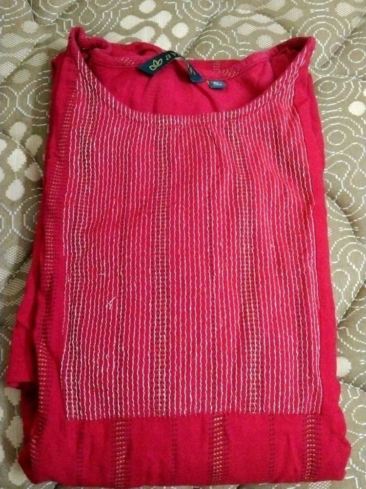 Avaasa Red Kurti