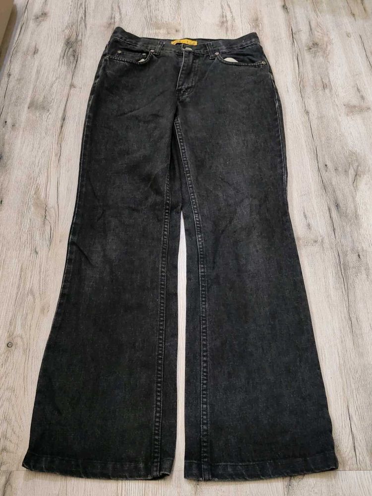 Ma1915 Ruf &amp; Tuf bootcut jeans waist 28 inches
