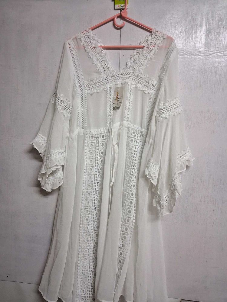 white dress🍁