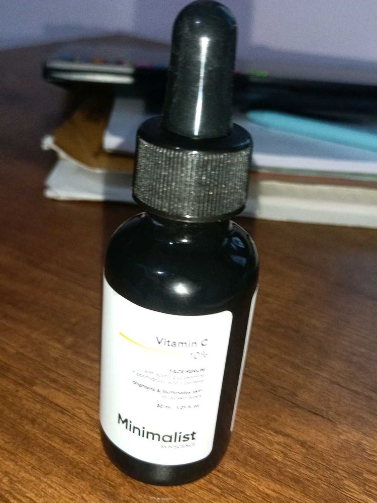 Minimalist Vitamin C 10% Face Serum
