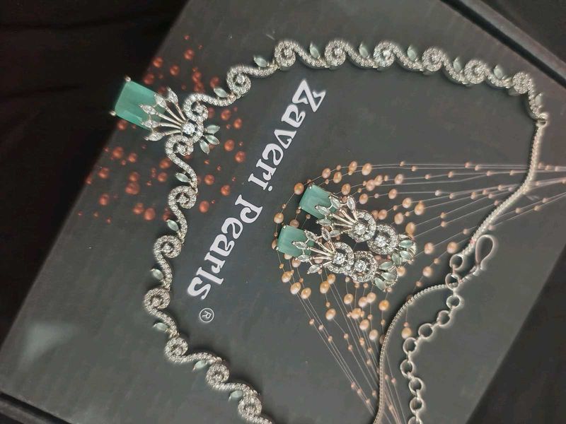 Elegant Necklace Set