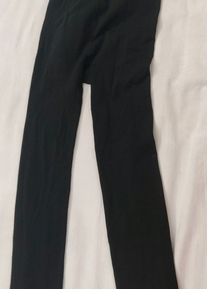 BLACK WOOLEN STOCKINGS For A  TEENAGER GIRL.