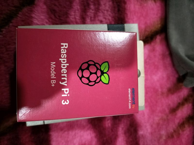 Raspberry PI 3 MODEL B+ With Cover