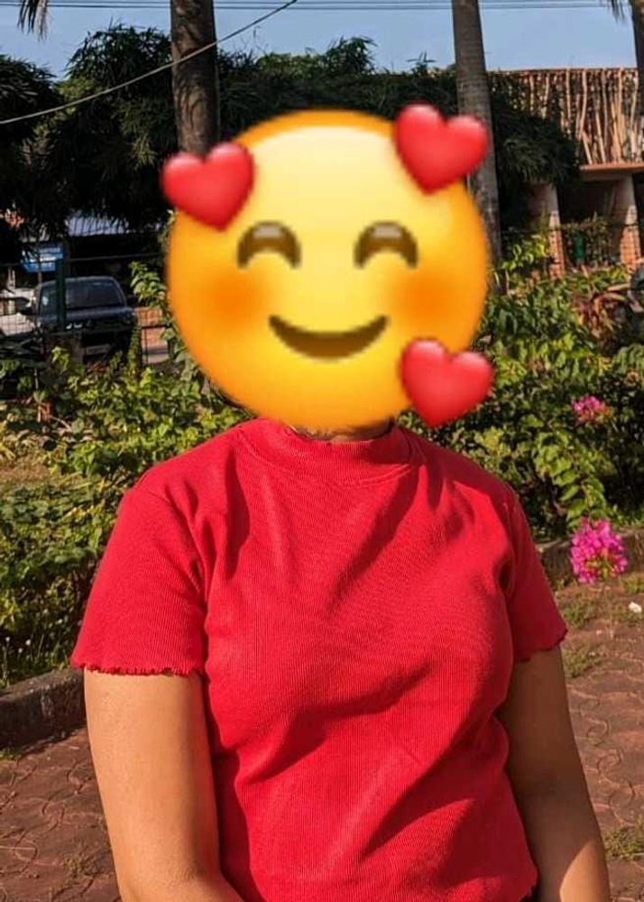 Cute Red Cropped Top