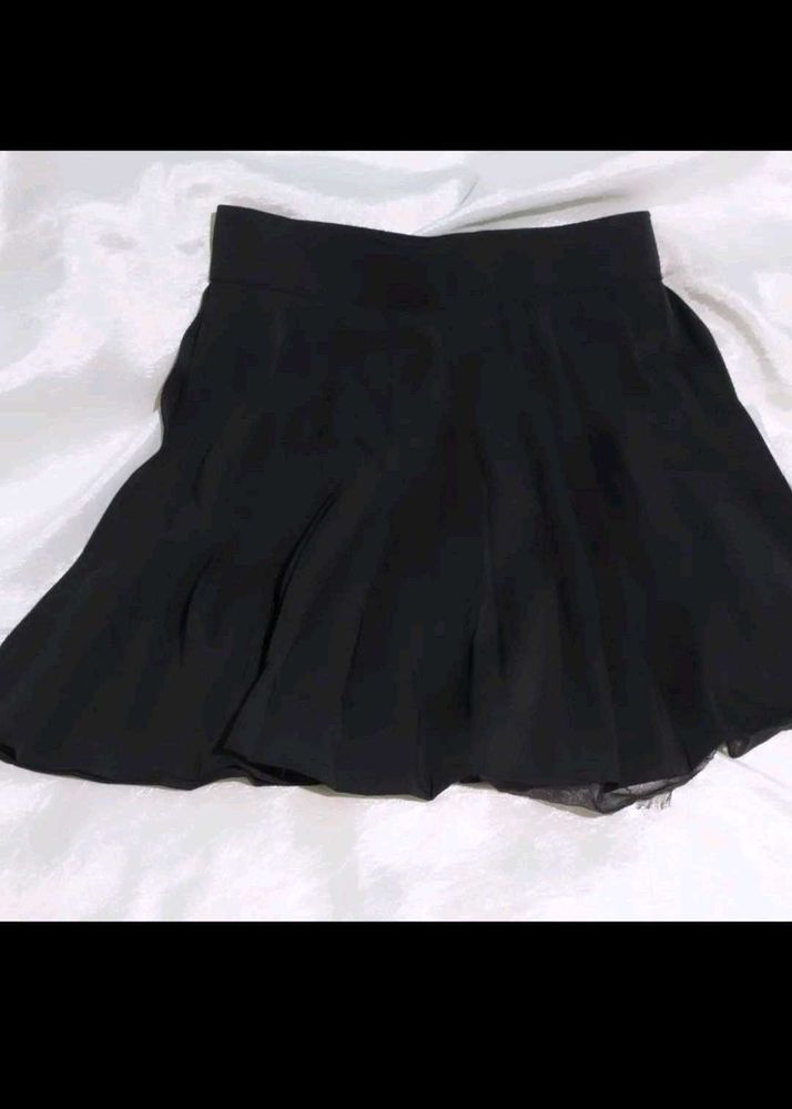 Black Pleated Skirt
