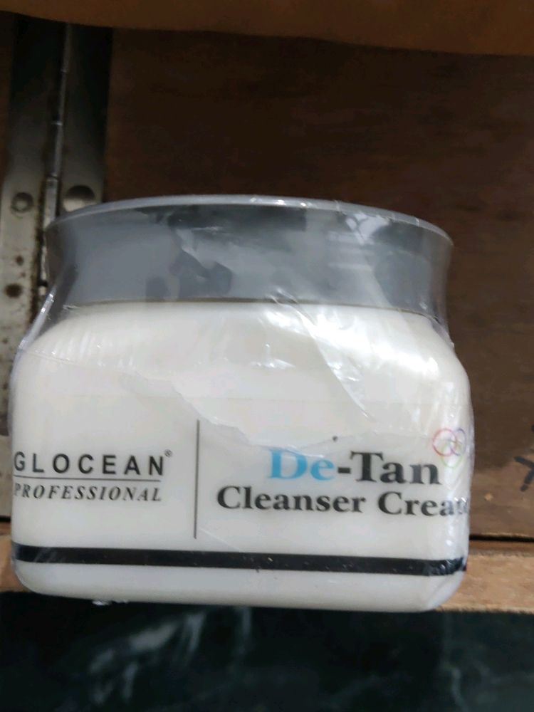 D Tan Cleanser Cream