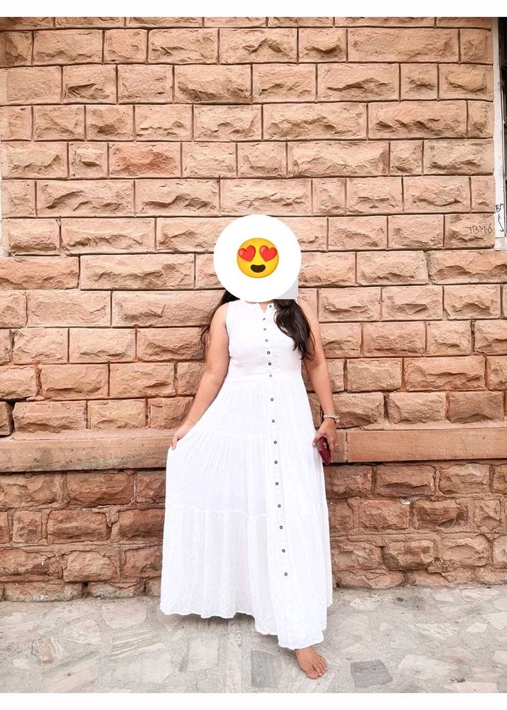 Elegant White Maxi Dress