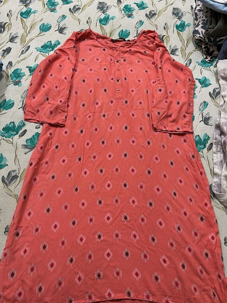 Peach Ikat Printed Kurti