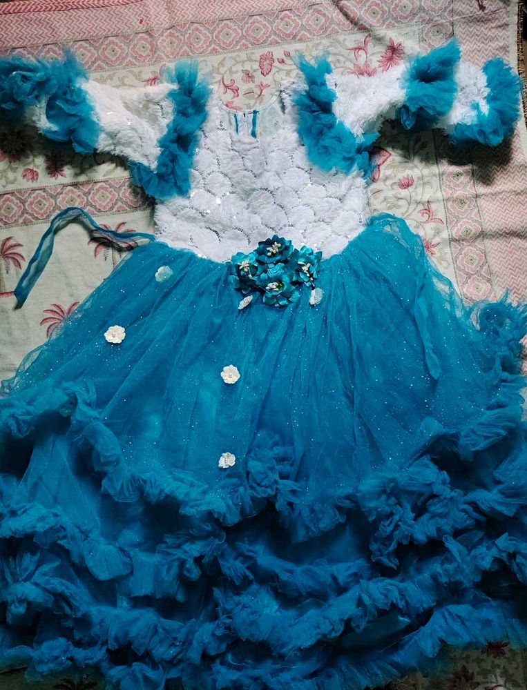 Cute Blue Party Dress