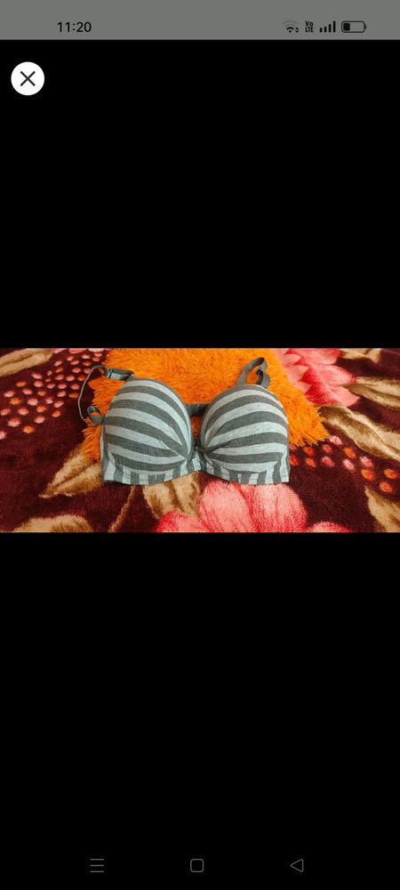 completely new bra but lost the tag very beautiful