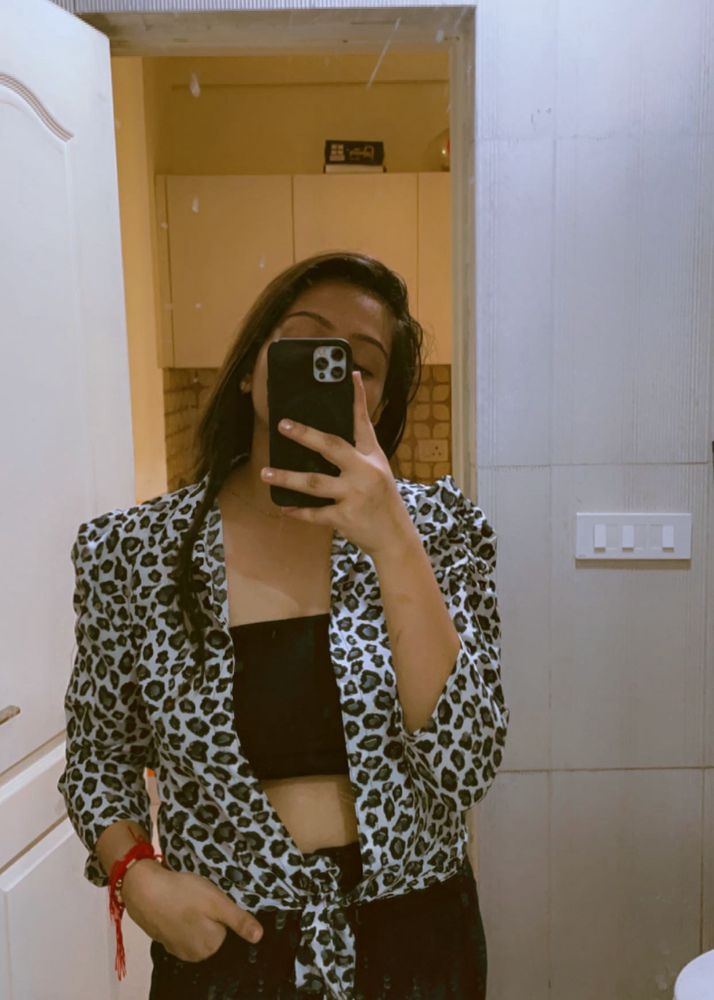 Shirt With Inner Croptop