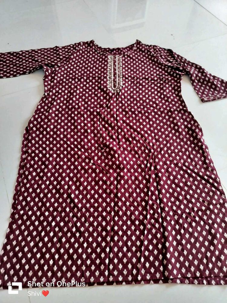 Maroon Printed Kurta