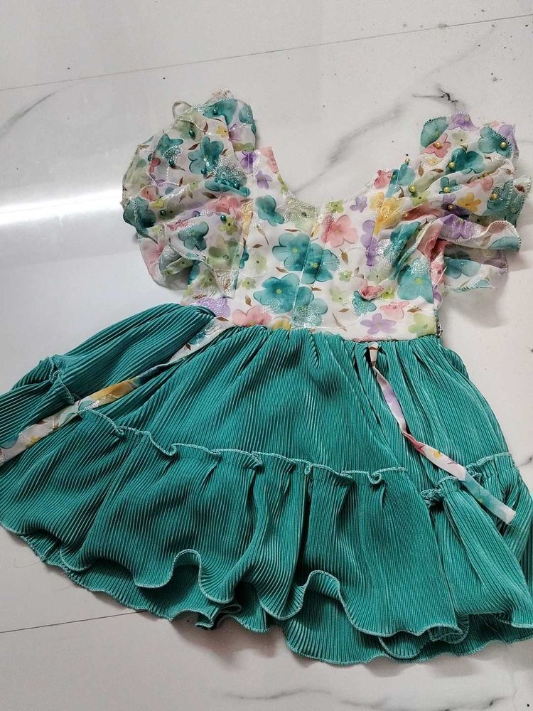 Attractive Frock For Baby Girls