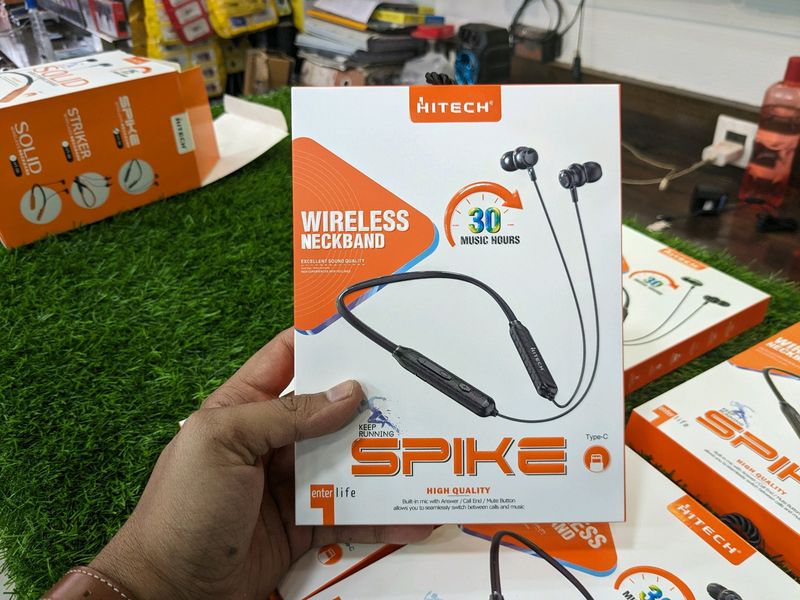 Brand New Hitech Bluetooth Nickband