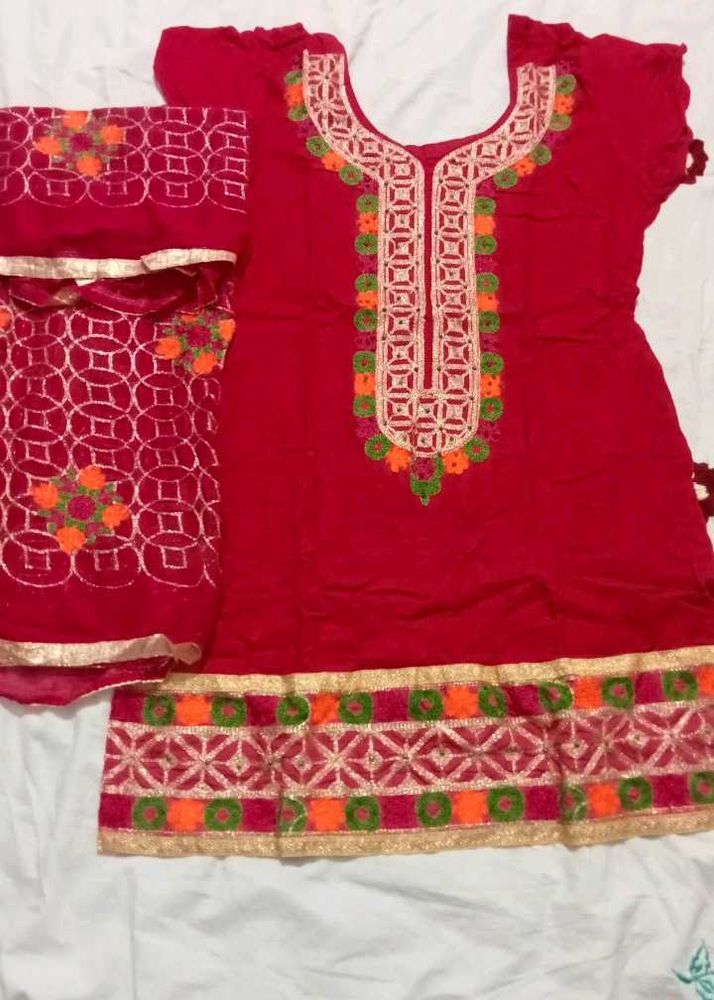 Red Embroidered Kurta Set