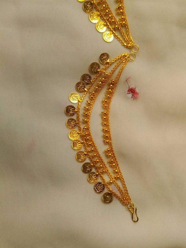 Gold-toned Hair Accessories