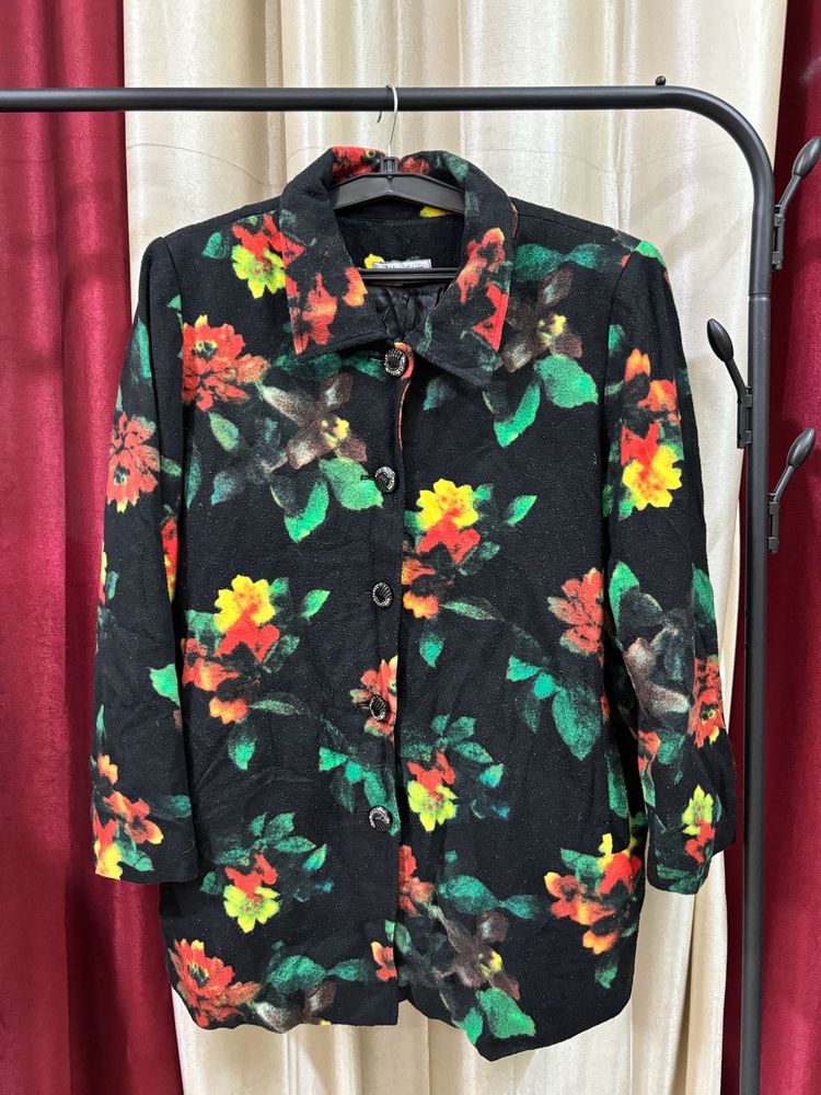 Floral Printed Black Blazer