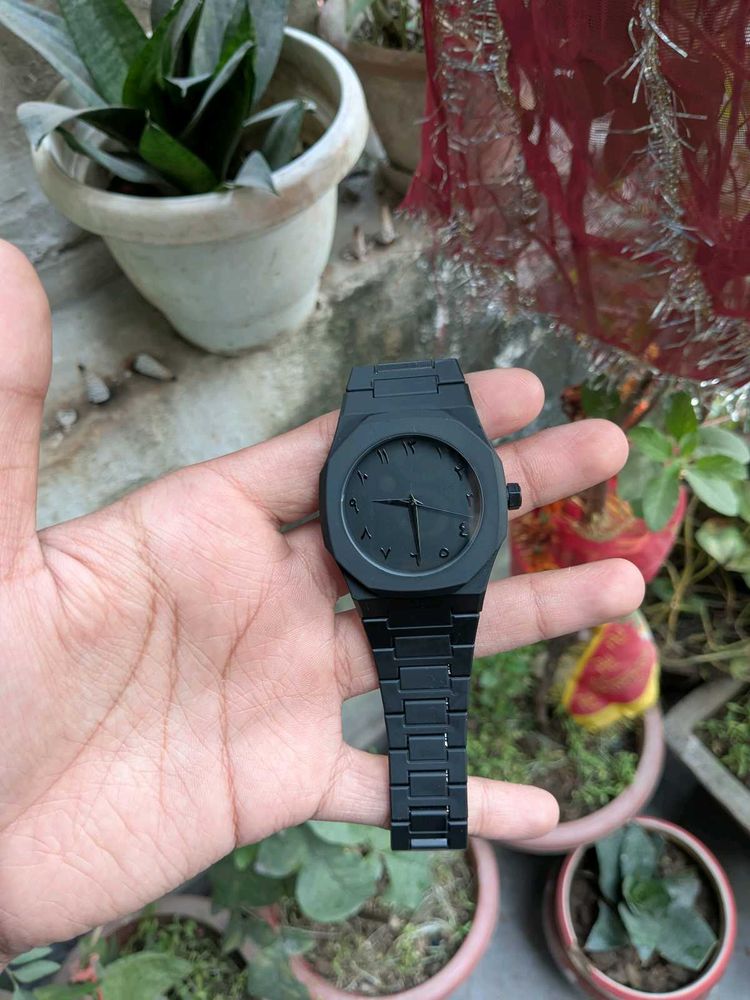 Black Minimalist Watch