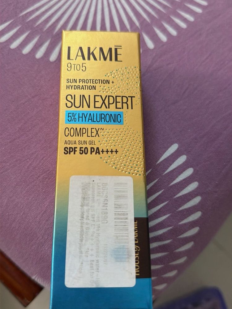 Lakme Sun Expert Aqua Su
