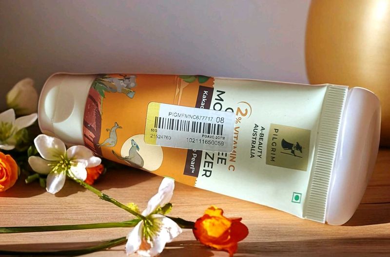 Pilgrim  2%vitamin C Moisturizer For Glowing Skin
