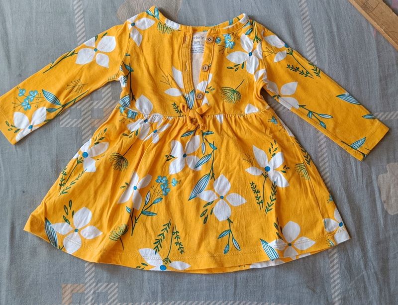 Carter&#39;s Yellow Beby girl Frock