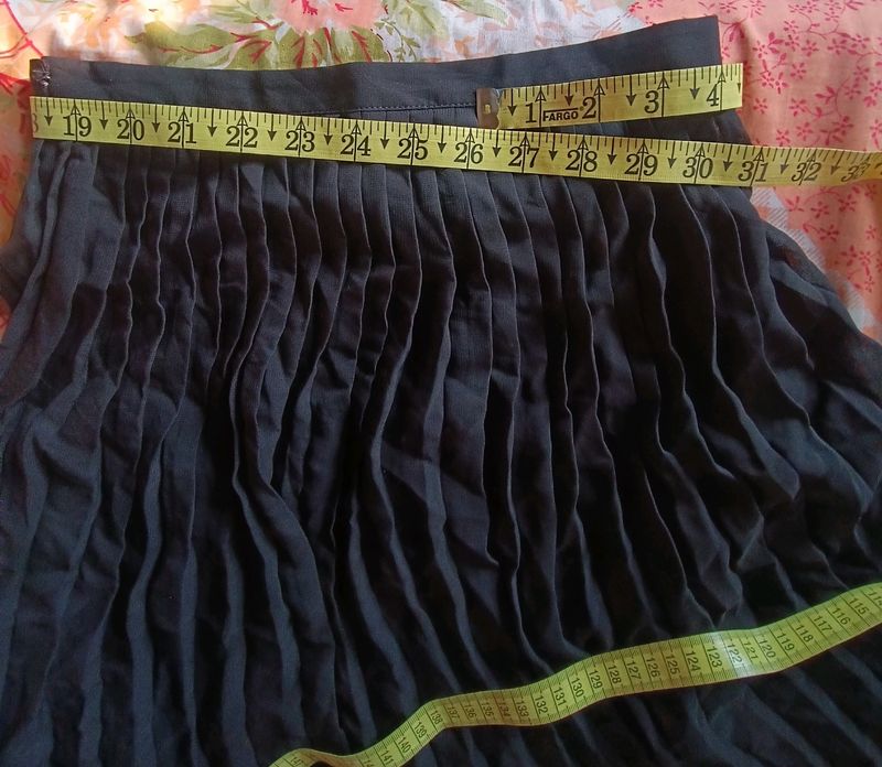 Black Skirt