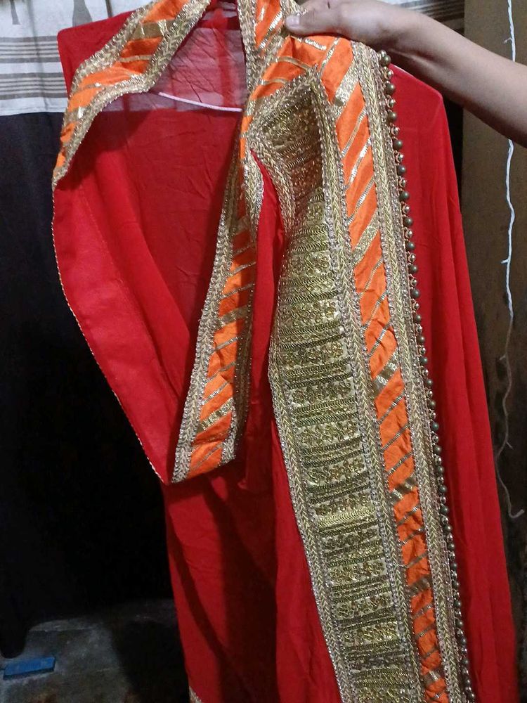 Heavy Border Dupatta Sale In Only 299..
