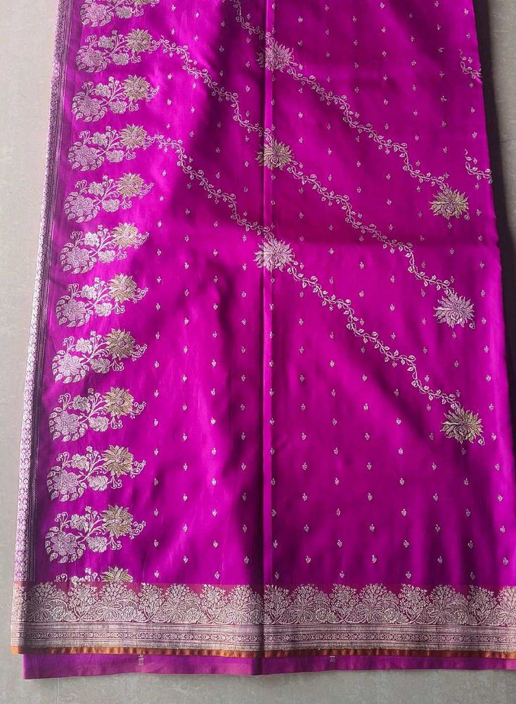 Elegant Purple and Gold Banarasi Silk Saree