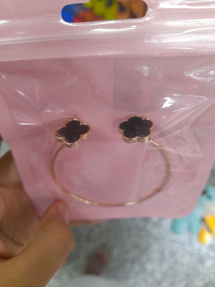 Clover Bracelet