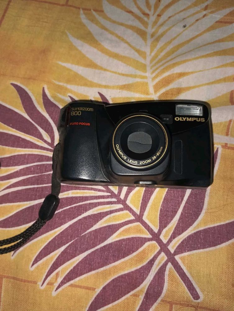 Olympus Superzoom 800