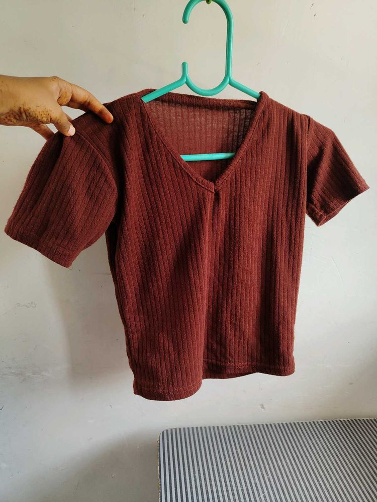 V Neck Crop Top😍