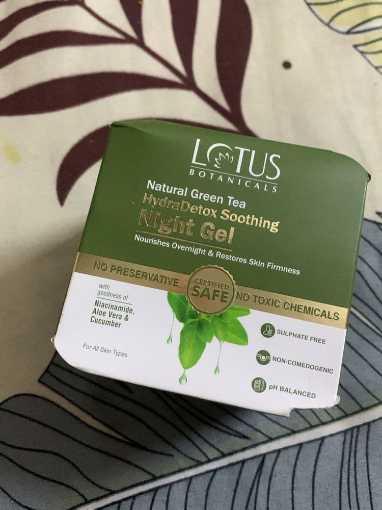 Lotus Night Gel