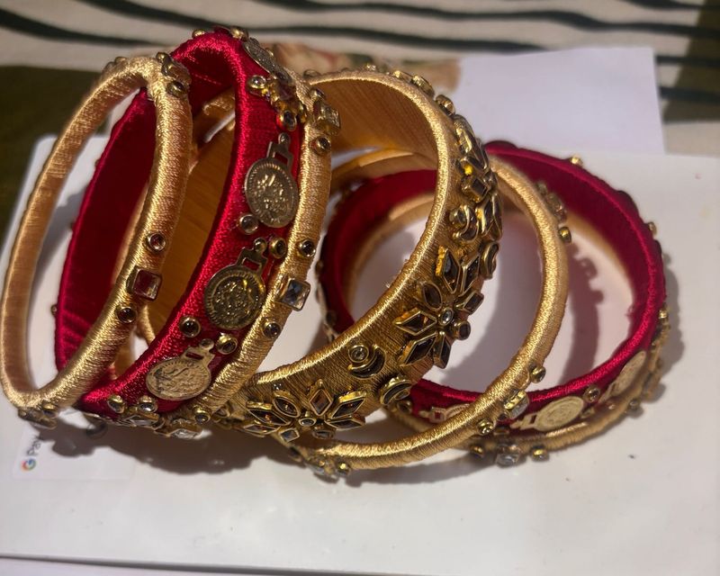 Red &amp; Gold Bangle Set