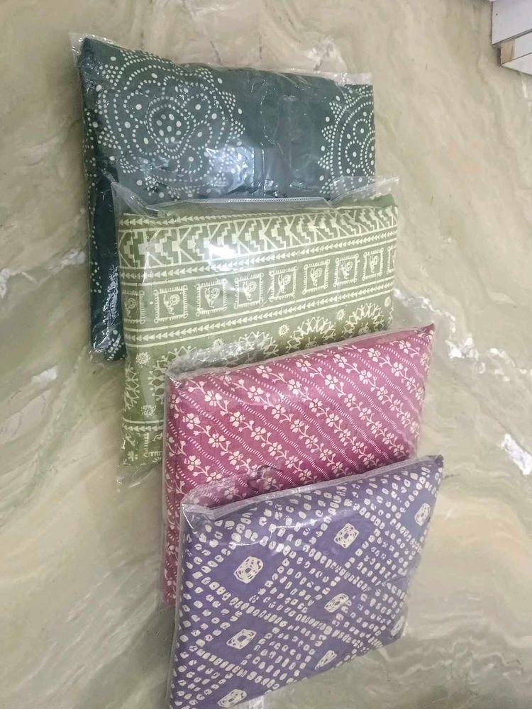 Totally new saree 😍😍