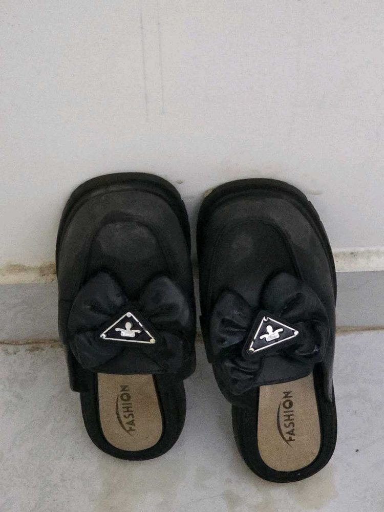 Black Fashion Bow Slippers