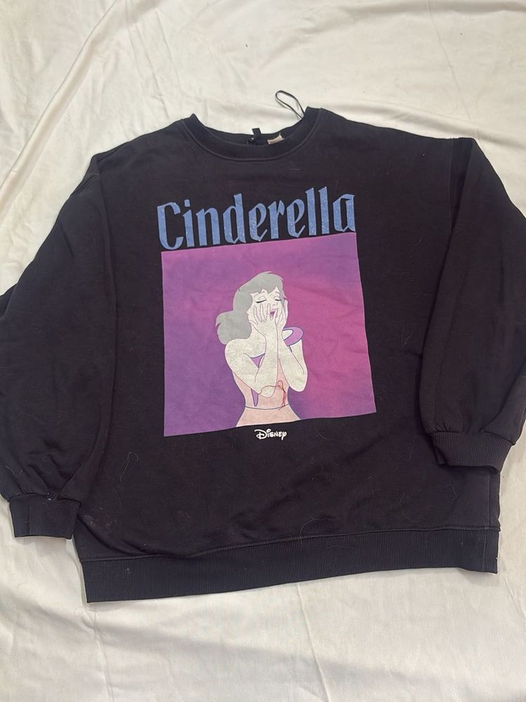 H&amp;M Cinderella Disney Sweatshirt