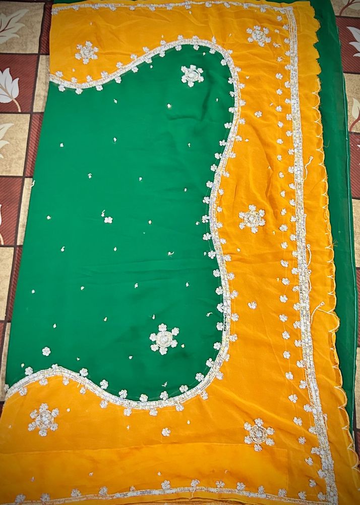 Elegant Green &amp; Yellow Dupatta