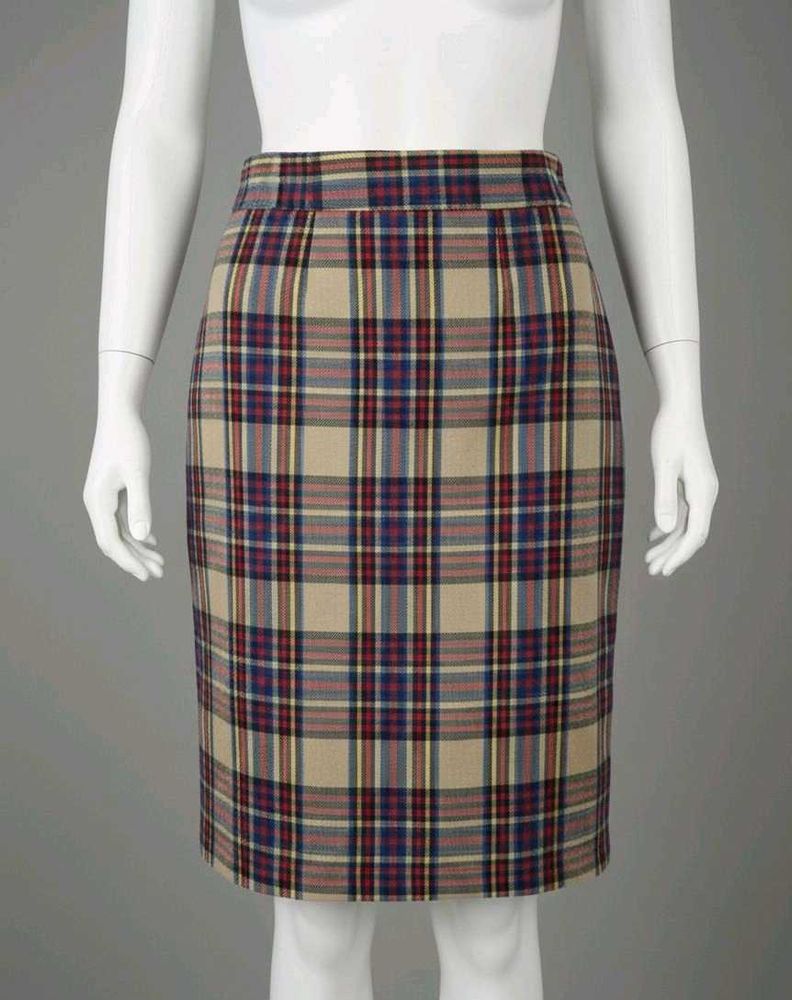 Plaid Skirt - Classic Style