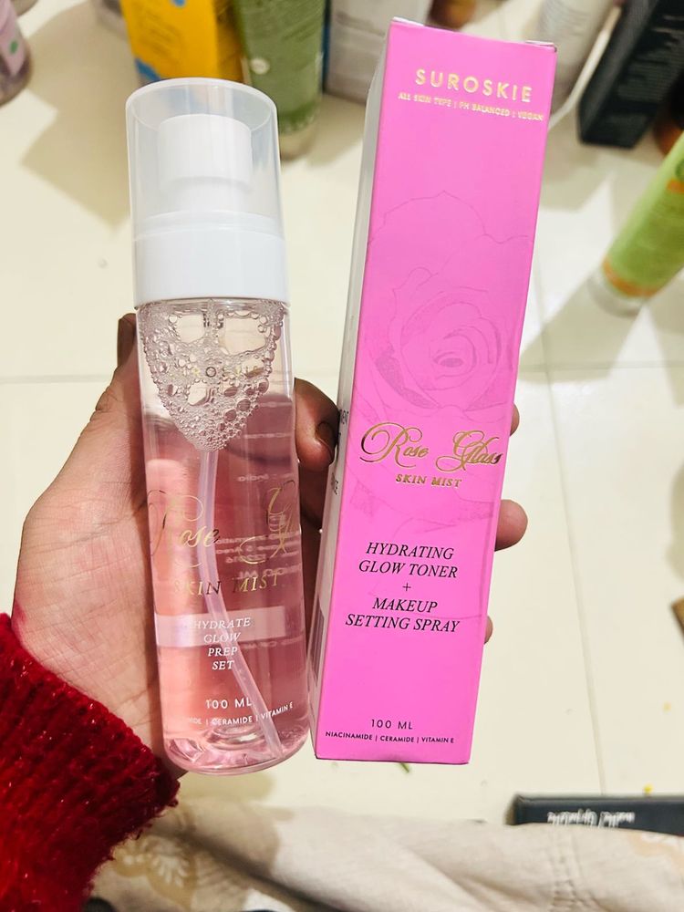 Suroskie Supar Rose Glow  toner+ setting spray