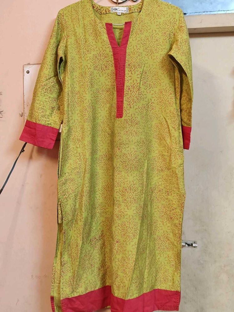 Westside Green &amp; Pink Printed Kurta