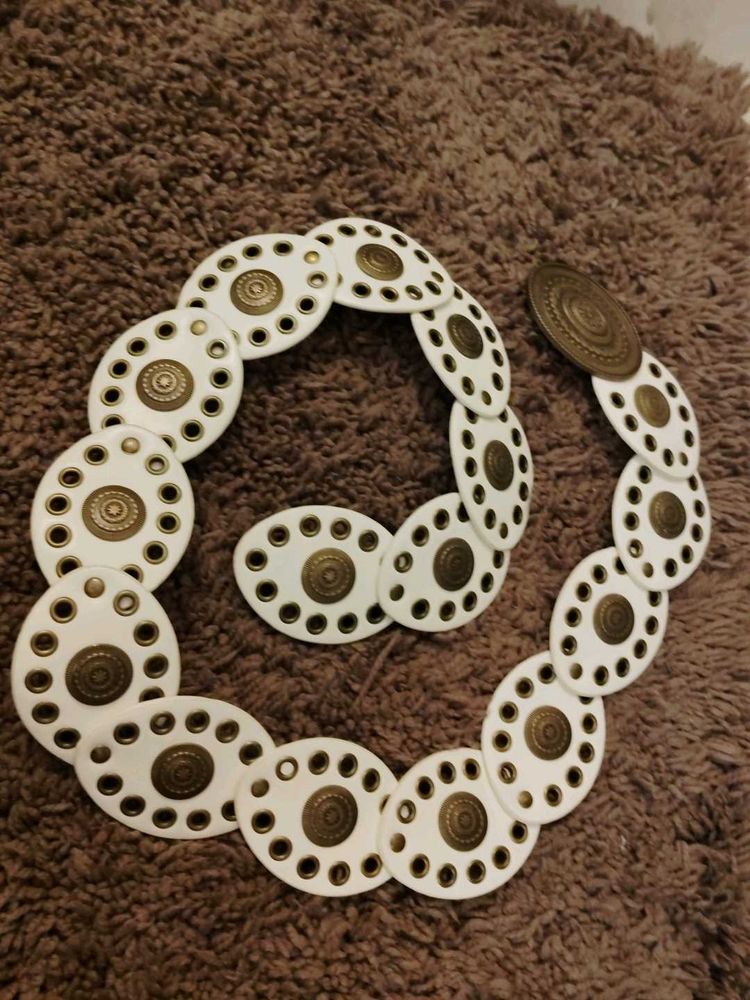 Vintage White &amp; Gold Belt