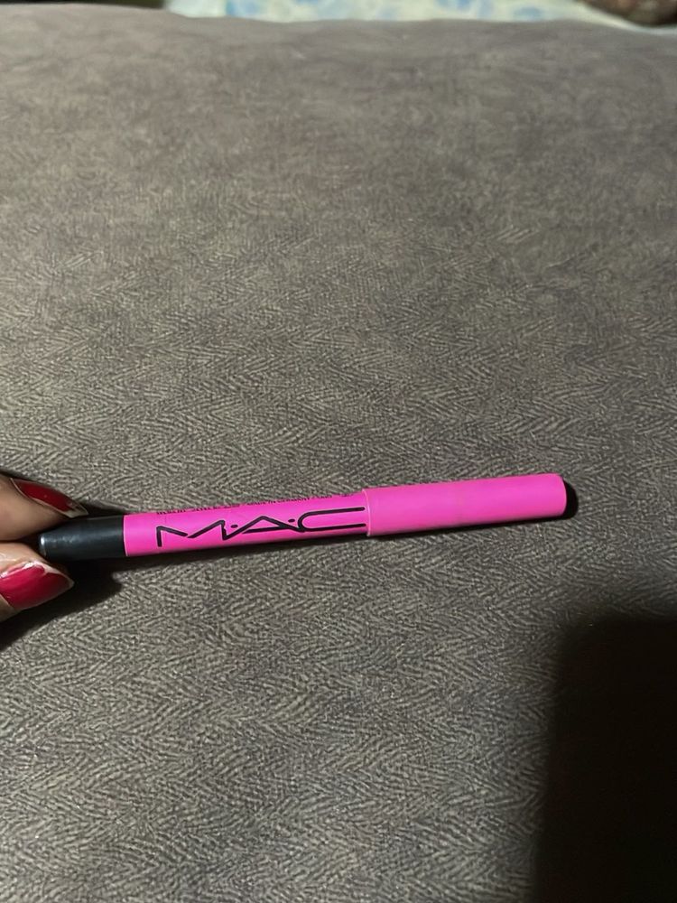 MAC Kajal Eyeliner