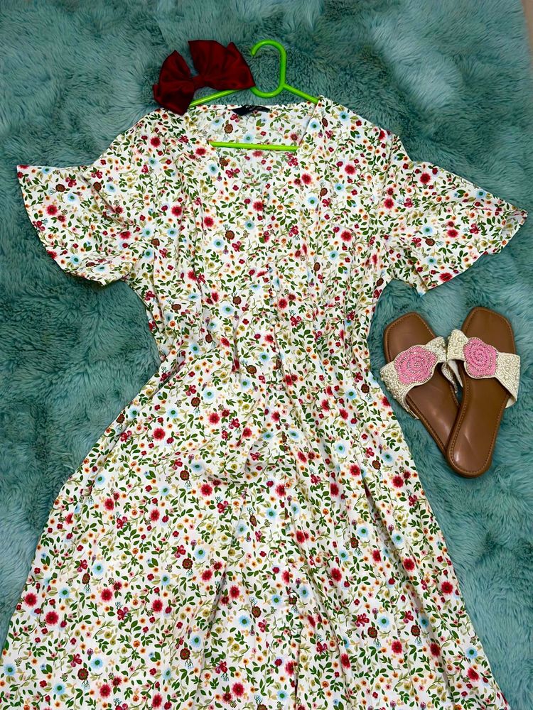 New ‼️🌈Floral Dress 44inch 🌈